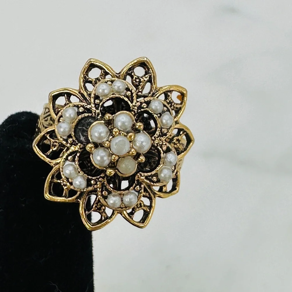 Vintage Cocktail Ring Victorian Revival Gold Tone Filigree Faux Pearl Adjustable - Picture 4 of 9